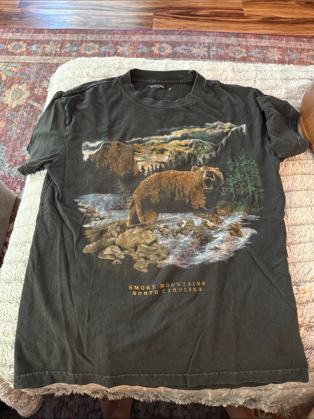 Abercrombie & Fitch Black Smoky Mountains Bear Graphic Tee
